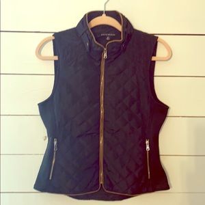 Women’s medium quilted Vest